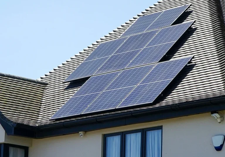 SQUARE-solar-install-vancouver-island-comox-55